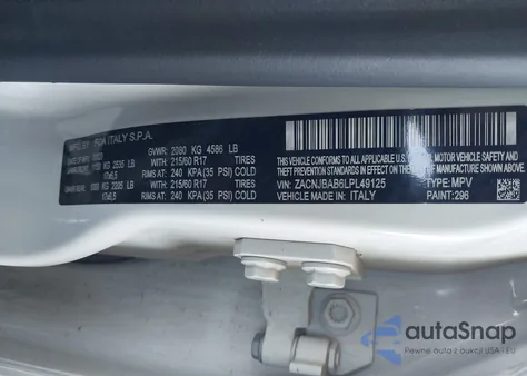 2020 Jeep Renegade North Edition 4X4 z USA, uszkodzony, nr VIN ZACNJBAB6LPL49125